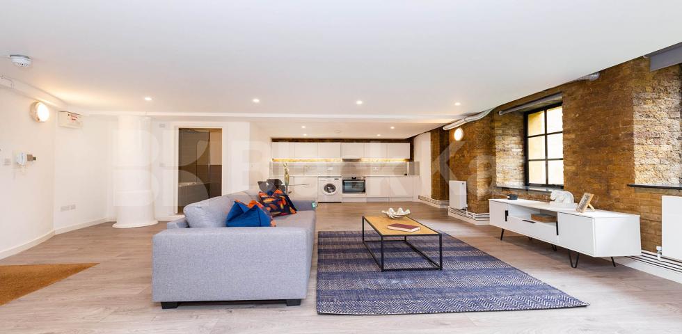 			1 Bedroom, 1 bath, 1 reception Apartment			 SPRINGFIELD HOUSE LOFTS-TYSSEN STREET, DALSTON/HAGGERSTON